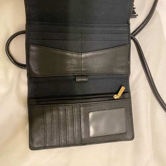 Fossil black leather wallet on chain with RR monogram - Picture 4 of 7